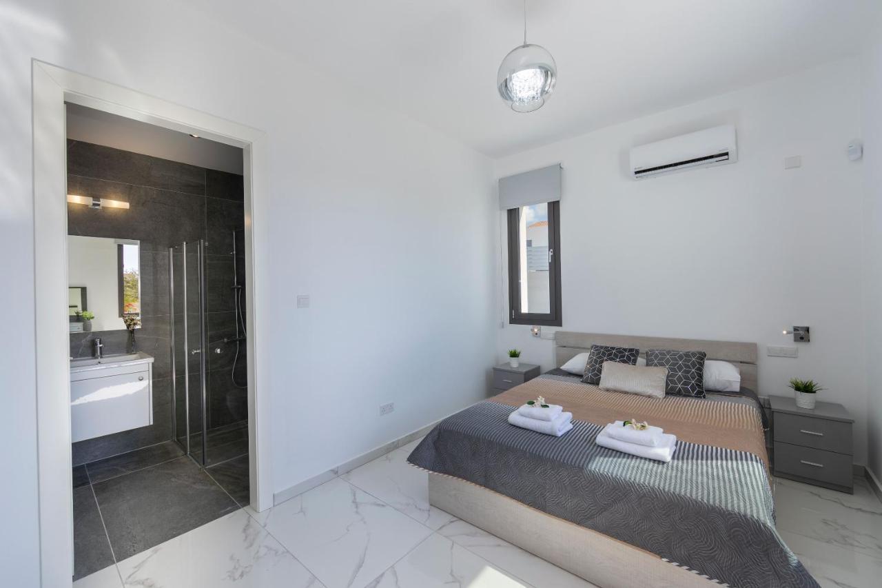 Villa Adaris, Sea Caves Peyia Пафос Екстериор снимка