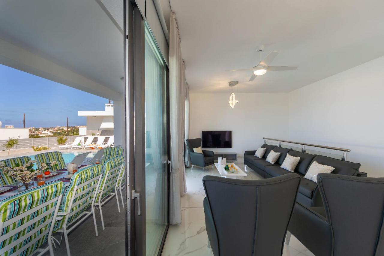 Villa Adaris, Sea Caves Peyia Пафос Екстериор снимка
