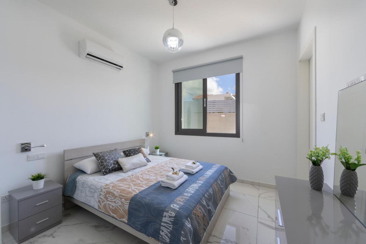 Villa Adaris, Sea Caves Peyia Пафос Екстериор снимка