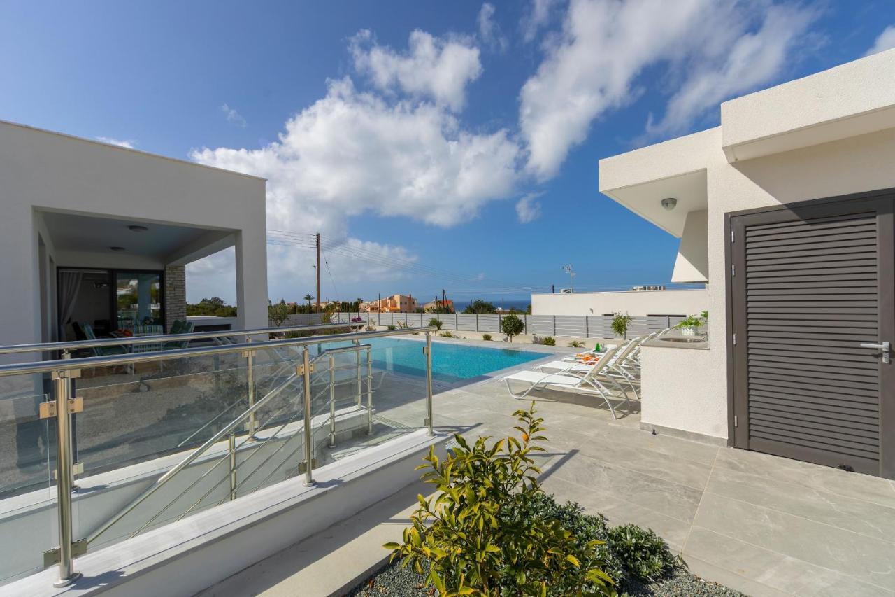 Villa Adaris, Sea Caves Peyia Пафос Екстериор снимка